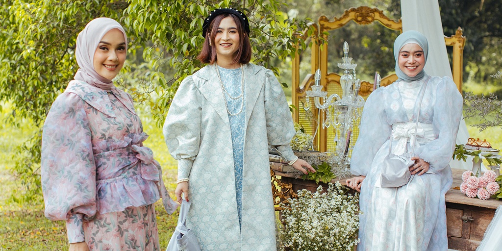 Launch the Latest Collection of Dewi Raya, Sideline Collaborates Again with Lesti Kejora