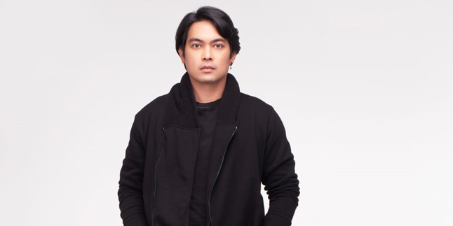 Launch Single 'Melayang', Donnie Sibarani Will Debut His Solo Album