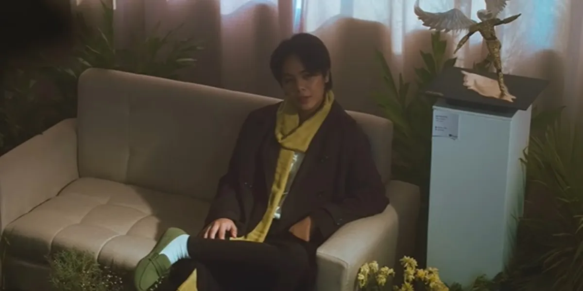 The Meaning of the Song An Art Gallery Could Never Be As Unique As You, Unmatched Charm of Love