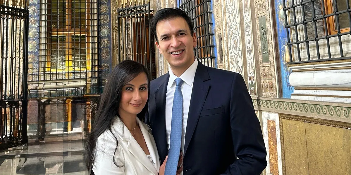 Manoj Punjabi Meets the Pope in the Vatican, Brings a Message of Peace for Indonesian Film