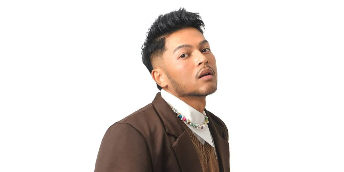 Mark Natama Presents a Romance Class Through “EP Bachelor of Romance”