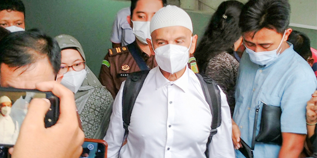 Mark Sungkar Intentionally Forbids Shireen and Zaskia from Picking Him Up at the Attorney General's Office Detention Center