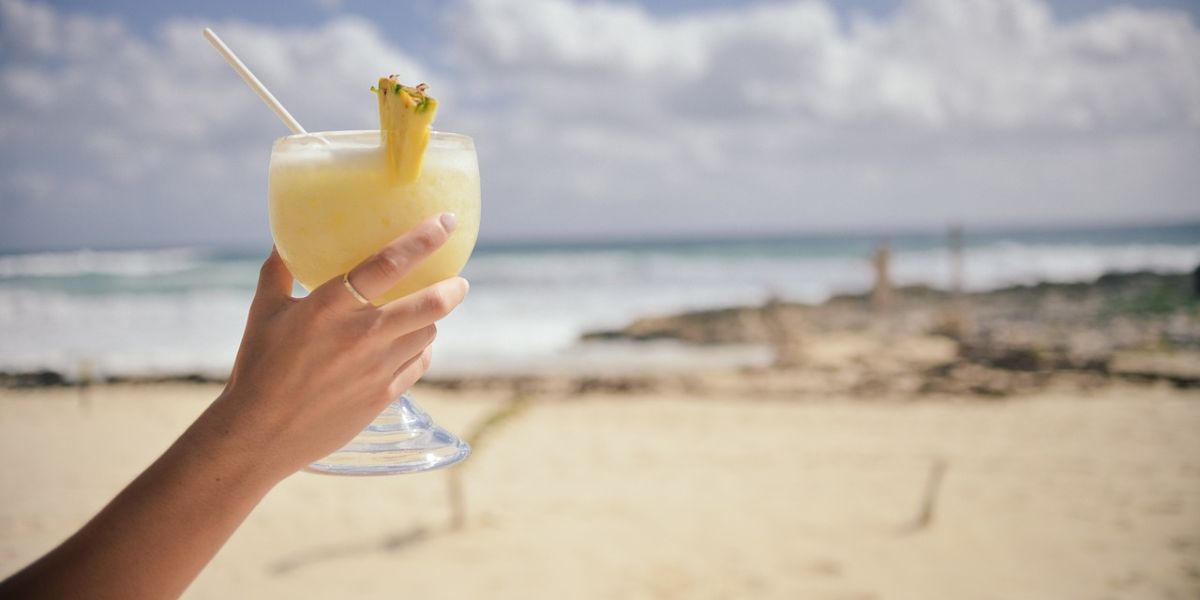 7 Tourists Poisoned by Pina Colada in Fiji, What Really Happened?