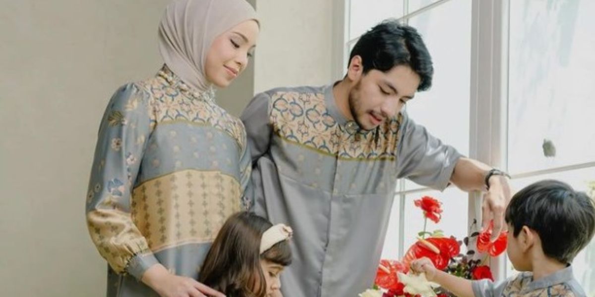 Eid 2024 Couple Outfit, Look Harmonious with Family