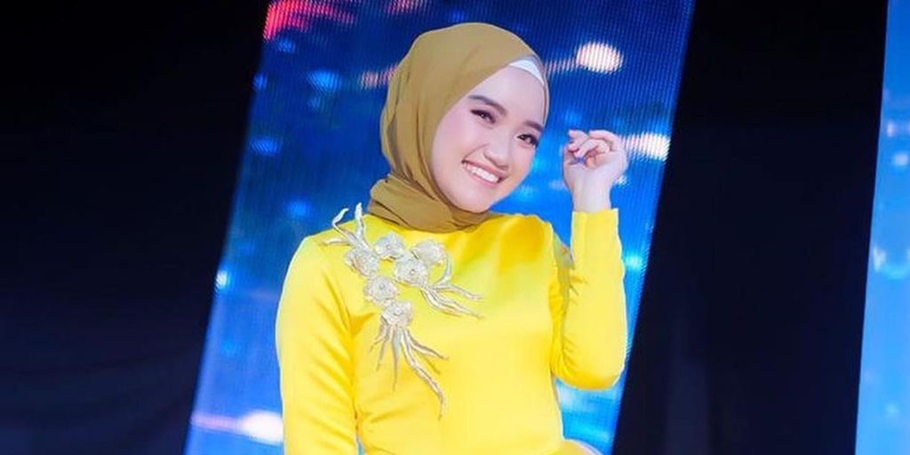 Nabila LIDA Releases Single 'Sembunyi Dalam Tawa', Reminded of Ex?