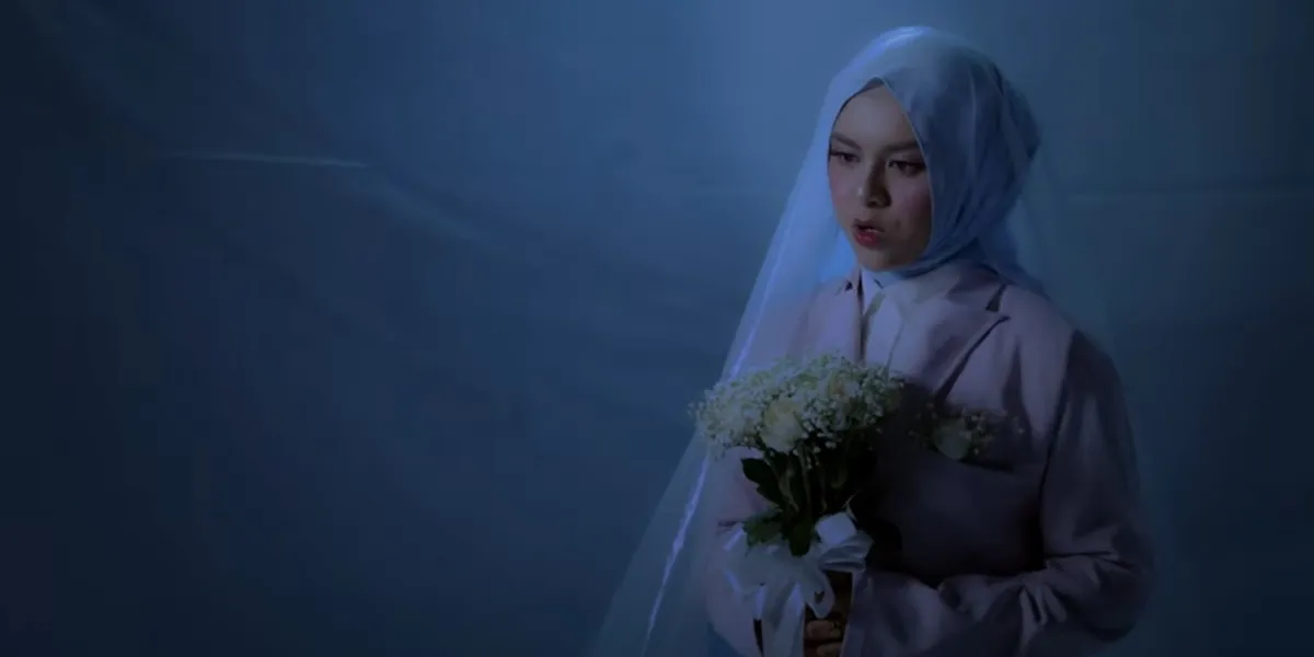 Nakeisha Syifa Releases Setengah Hadir, Its Lyrics Full of Sadness