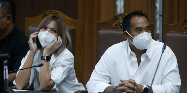 Nia Ramadhani & Ardi Bakrie Demanded 1 Year Rehabilitation in Drug Case