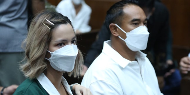 Nia Ramadhani and Ardi Bakrie Sentenced to 1 Year in Prison, Deemed Not Qualified as Addicts and Victims