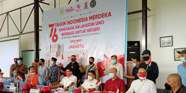 Sandiaga Uno and Nibras House Care Share 20,000 Food Packages to Covid-19 Affected Communities