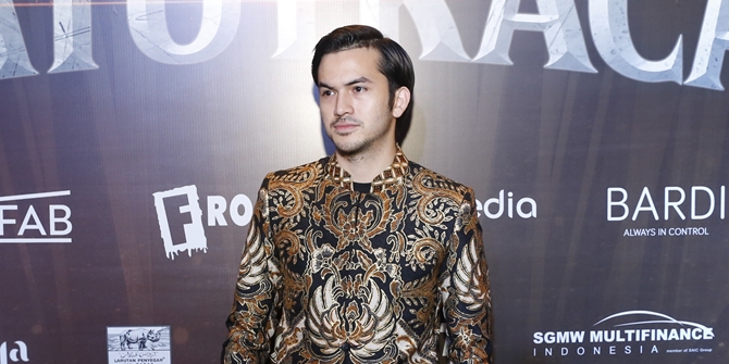 Watch the Film 'SATRIA DEWA: GATOTKACA', Rizky Nazar and Yayan Ruhiyan Extremely Happy