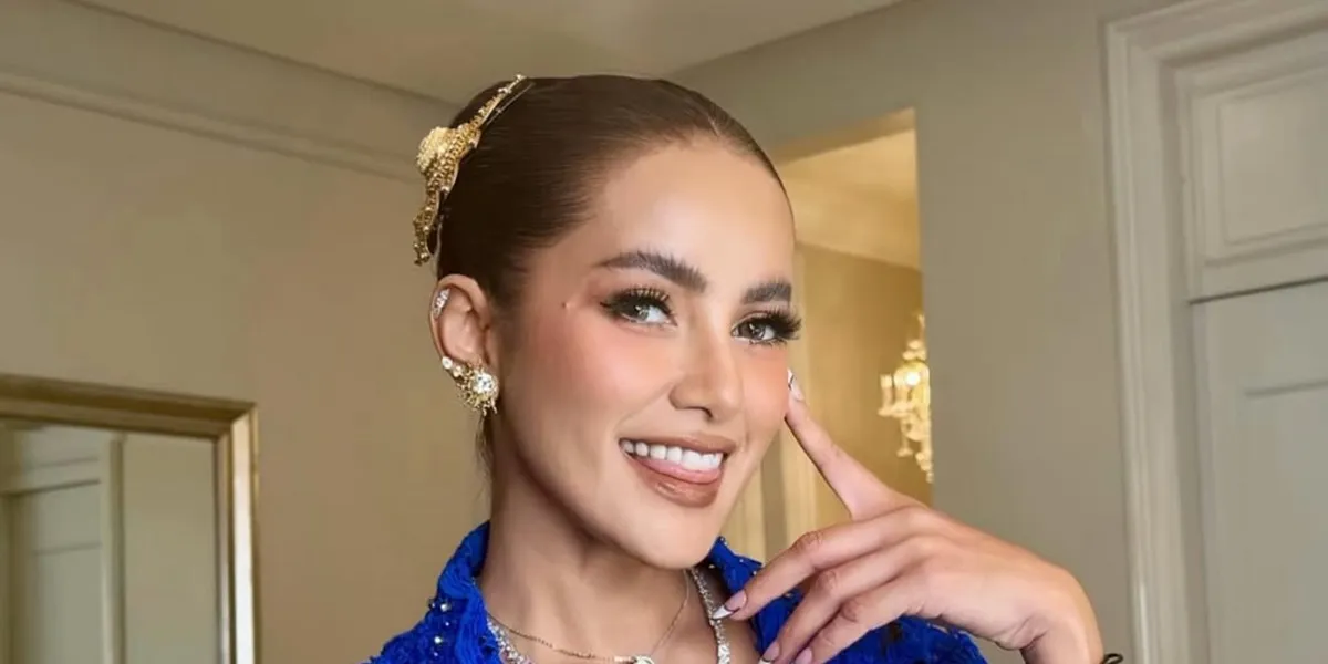 Olla Ramlan Filming in the Malaysian Forest, Bathing in a Waterfall Until Shivering