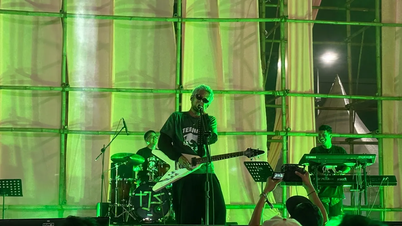 Oslo Ibrahim dan Teddy Adhitya Deg-Degan Bawakan TDS Versi Jazz di Pestapora 2026