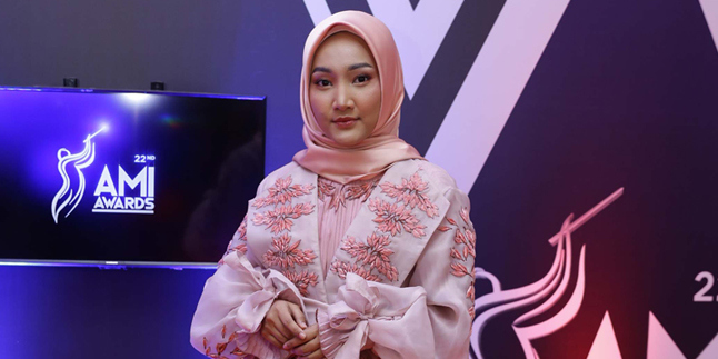 'Rainbow and Rain', Fatin's Latest Single with Japanese City Pop Nuances