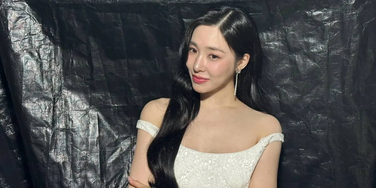 Tiffany Young's First Appearance After Marriage Announcement, Ring Catches Attention