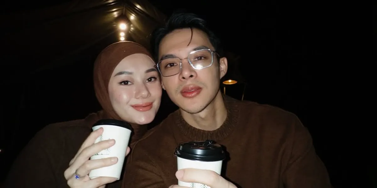 Dinda Hauw's First Experience Climbing a Mountain, Rey Mbayang Amazed