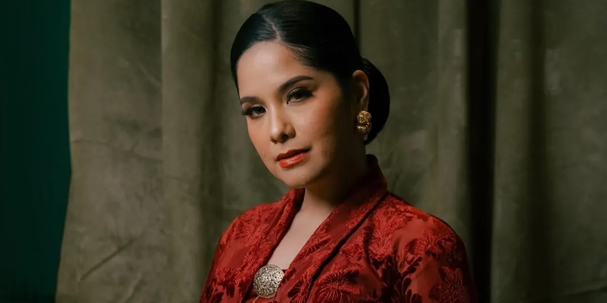Annisa Pohan's Inspirational Journey, From Cover Girl to Minister's Wife