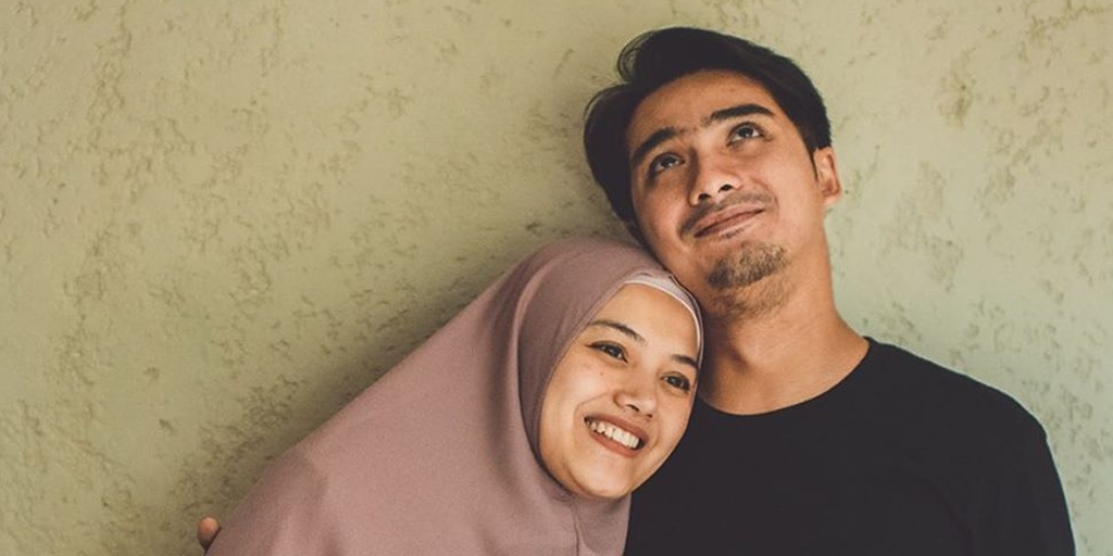 Portrait of Ricky Harun's 4th Child, Giving Birth to a Cute and Adorable Baby Girl!