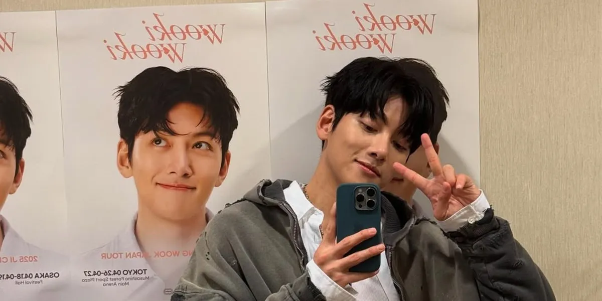 Ji Chang Wook's Portrait Looks Charming at Paris Fashion Week Tom Ford SS26 Collection