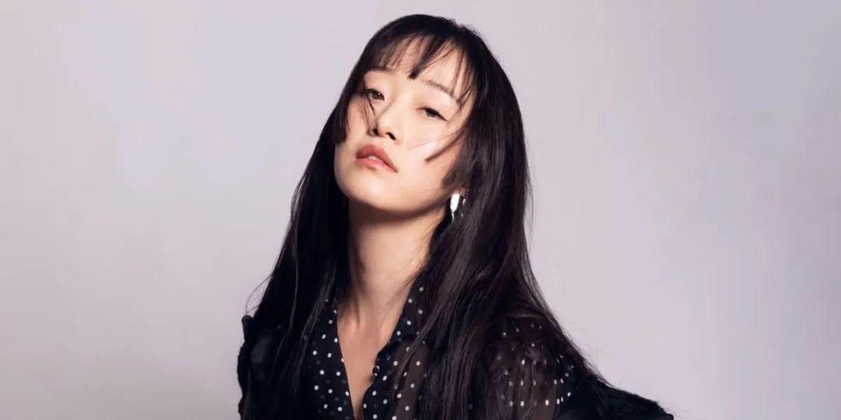  Profil Gia Kim: Pemeran Yuri Han dalam Series XO Kitty 