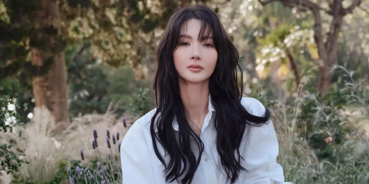 Profile of Jin Chen, Popular Chinese Actress with Drama and Film Starting from Dance Stage