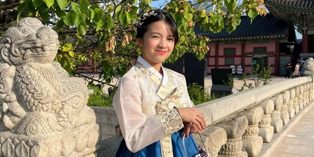 Having a Hobby in Acting and Traveling, Selebgram and Former Child Artist Diva Azzura Still Prioritize Education