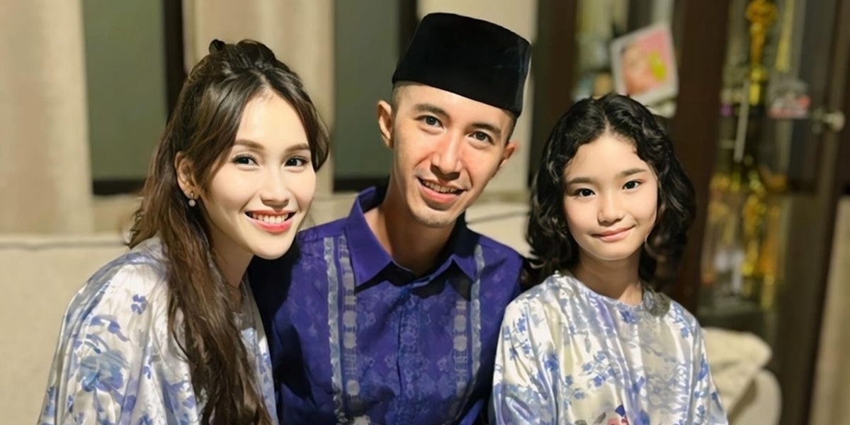 Break up with Muhammad Fardana, Bilqis Hugs Ayu Ting Ting Overnight