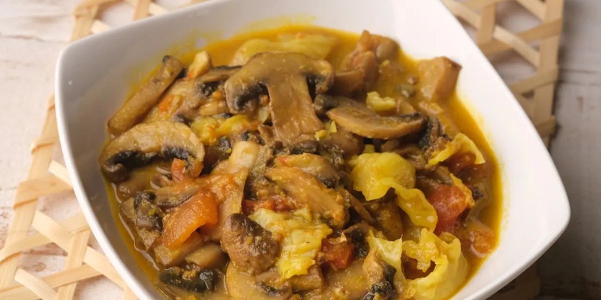 Delicious Mushroom Curry Recipe Without Meat That Is Easy to Make and Foolproof