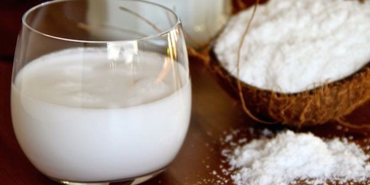 The Secrets to Healthy and Shiny Hair: Discover the Benefits of Coconut Milk and How to Use It!