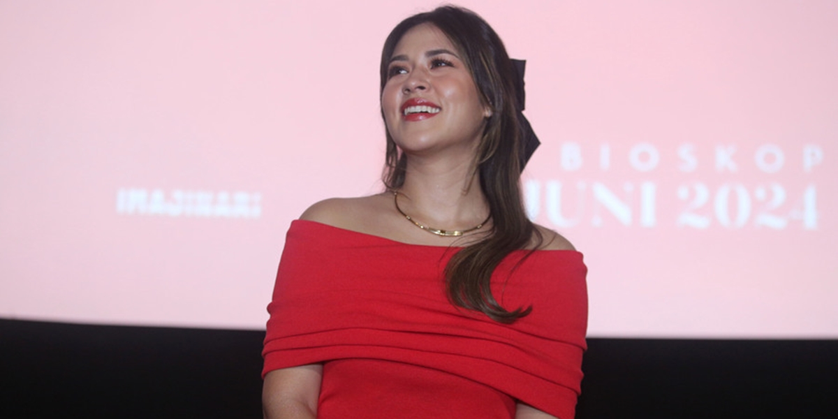 Raisa Admits Being Touched Seeing Footage in the Documentary Film 'HARTA TAHTA RAISA'