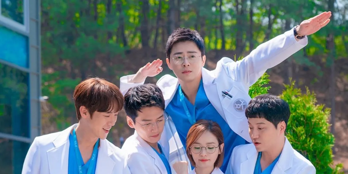  Rekomendasi Drama Korea Tentang Dedikasi Perawat di Garda Terdepan yang Wajib Kamu Tonton 