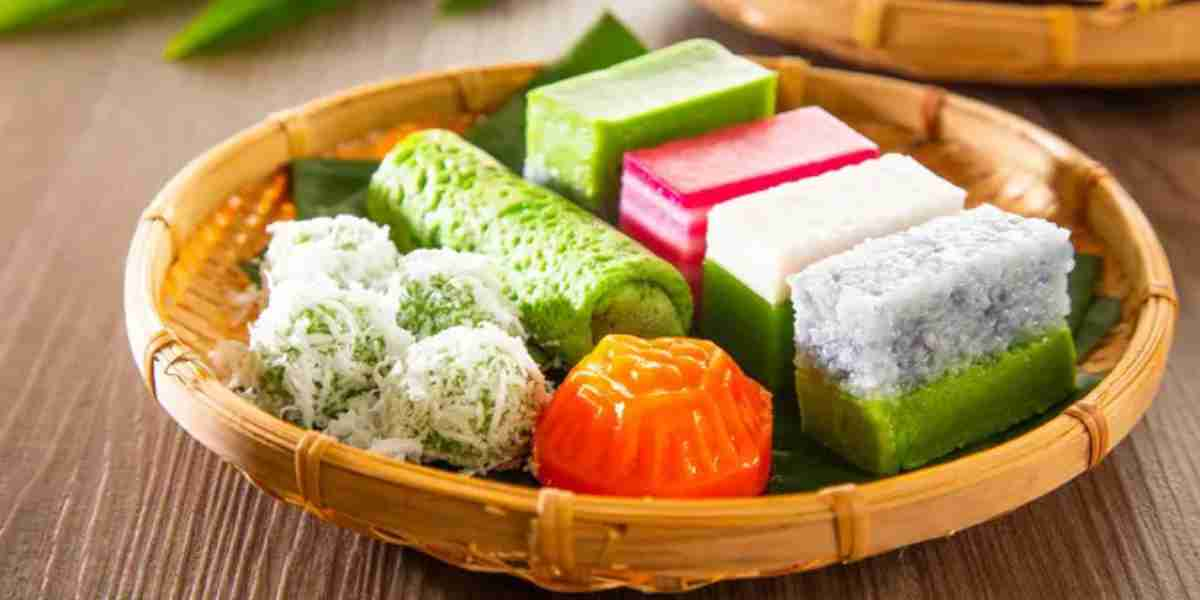 Bugis Cake and Onde-Onde Recipes from Glutinous Rice Flour, Let's Try at Home