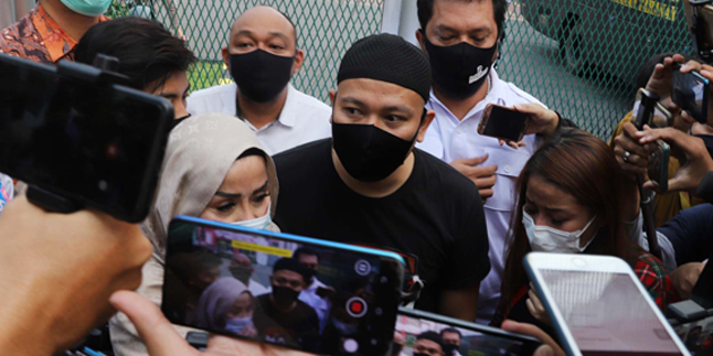 Officially Free and Becomes a City Prisoner, Vicky Prasetyo is Happy to Finally Meet His 5 Children