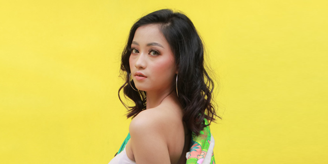 Rifa Melinda Combines EDM and Sundanese Traditional Music Through Third Single 'Cing Atulah'