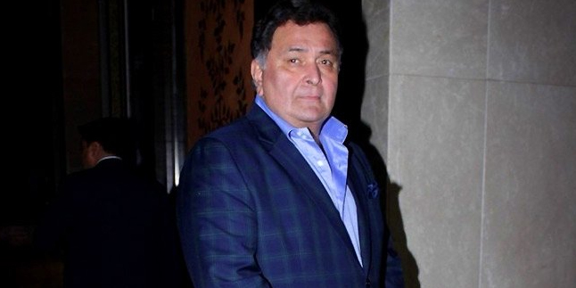 Rishi Kapoor Passes Away Due to Leukemia, Family Reveals Touching Last Moments