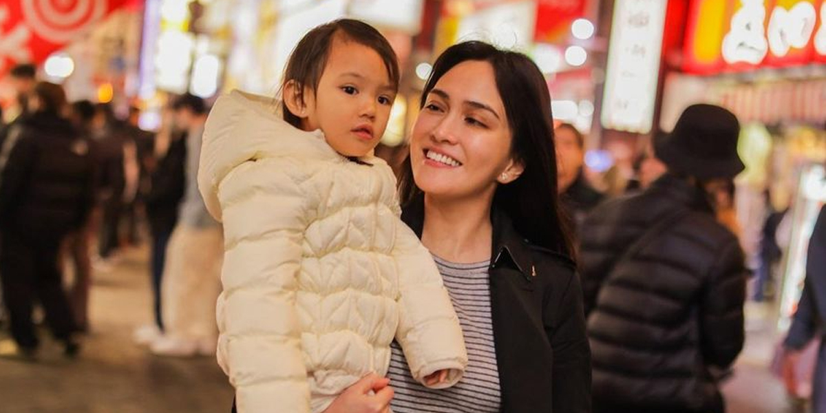 Confirmed! Shandy Aulia Officially Divorces David Herbowo, Gets Custody of Child