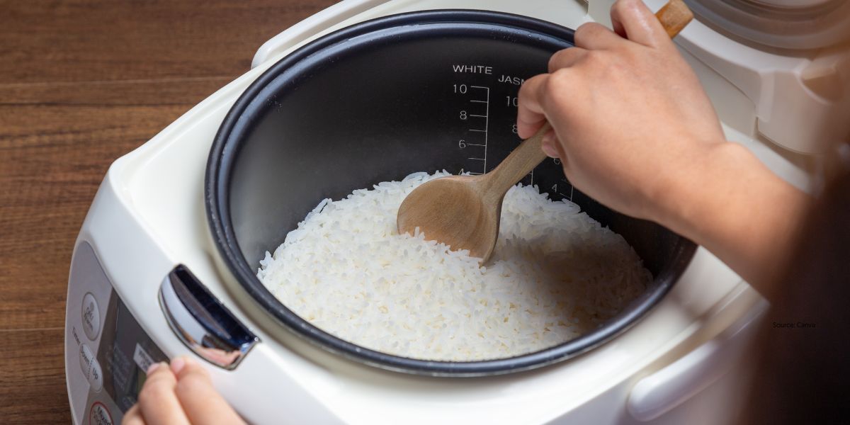 Practical and Delicious Sahur, Try the Menu Made with a Rice Cooker from Liwet Rice with Anchovies to Manado Porridge