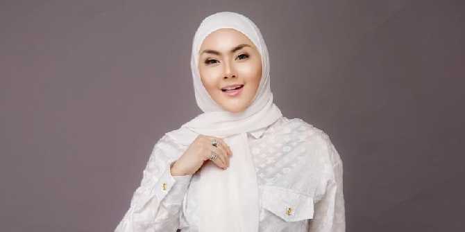 Welcoming the End of the Year, Ade Fitrie Kirana Will Give Massive Discounts for Her Business