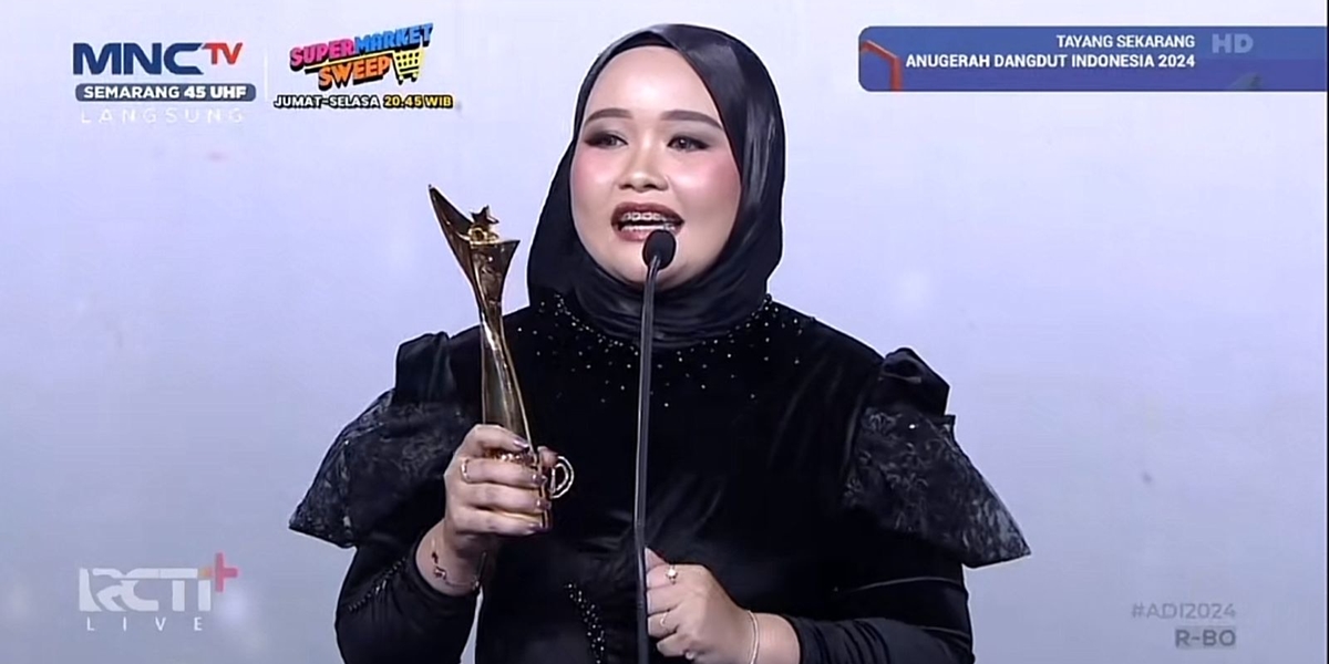 Sara Rahayu Wins an Award at the Indonesian Dangdut Awards 2024, First Trophy at the Start of Her Career