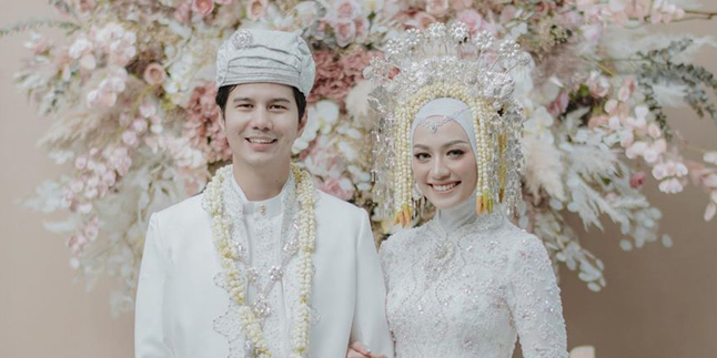 Selebgram Mega Iskanti Gets Married 'Online' Amidst the Corona Virus Pandemic