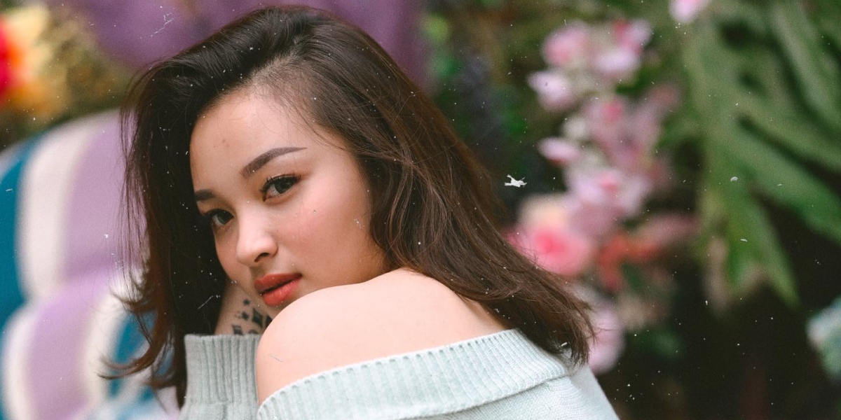 Selebgram Revina VT Reveals the Secrets Behind Her Smooth, Fragrant, and Bright Skin