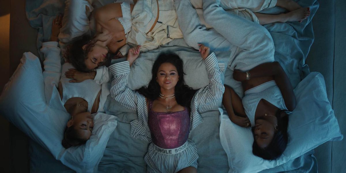 Selena Gomez Releases Her Latest Single 'Single Soon', Immediately Tops Global Song Charts