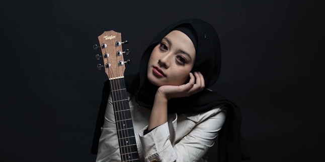 'Sepanjang Jalan', Irta Amalia's Debut Single About Love Struggle