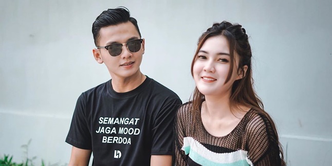 Often Making Netizens Baper, Finally Nella Kharisma Reveals Relationship Status with Dory Harsa