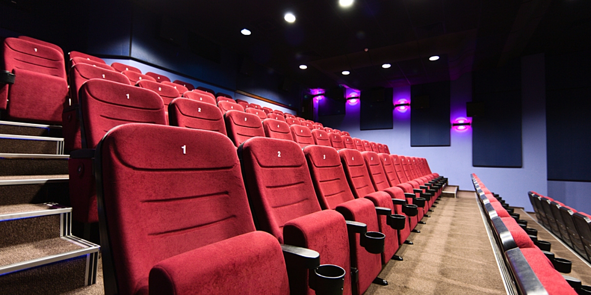 Often Contested, Here Are the Most Comfortable Movie Theater Seat Positions