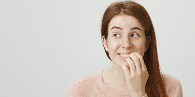 Often Unconsciously Done, Apparently There Are 7 Health Effects of Nail Biting Habits