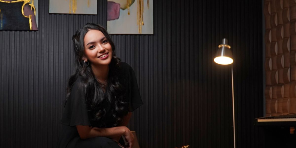 After the Success of Her Debut Single, Singer Alisha Dira Returns with Her Latest Work Titled 'Kini Sempurna'