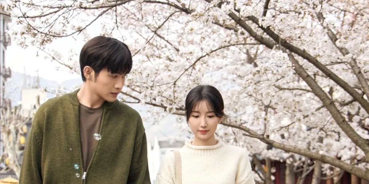 Synopsis 'LIGHT BEYOND THE REED', New Drama by Vin Zhang and Mao Xiaotong - Release on October 16, 2025