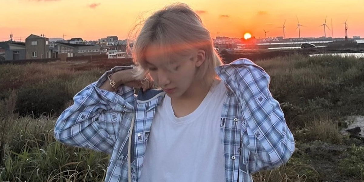 So Sweet, Jeonghan SEVENTEEN Writes Touching Message a Day Before Enlisting for Military Service