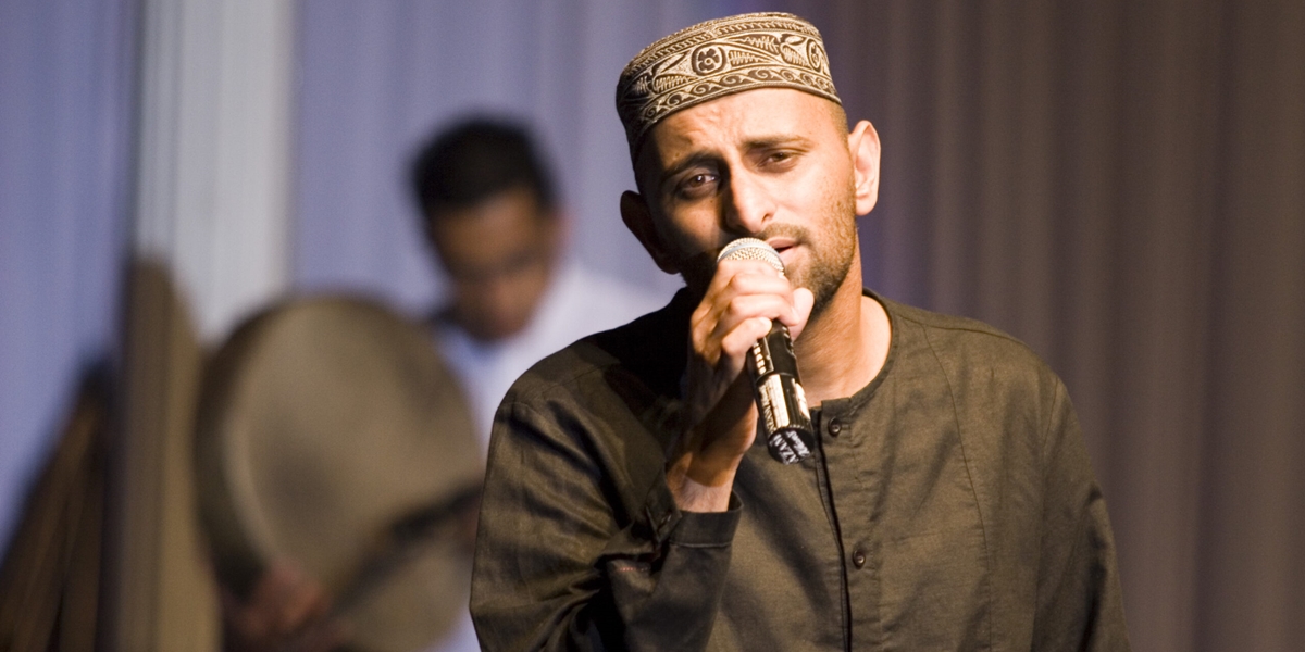 Spirituality and Devotion in the Lyrics of I'm Your Servant - Zain Bhikha Full of Meaning