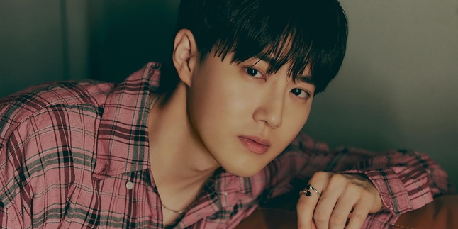 SUHO EXO Releases Teaser Music Video 'Grey Suit' & Will Greet Fans Through Live Broadcast